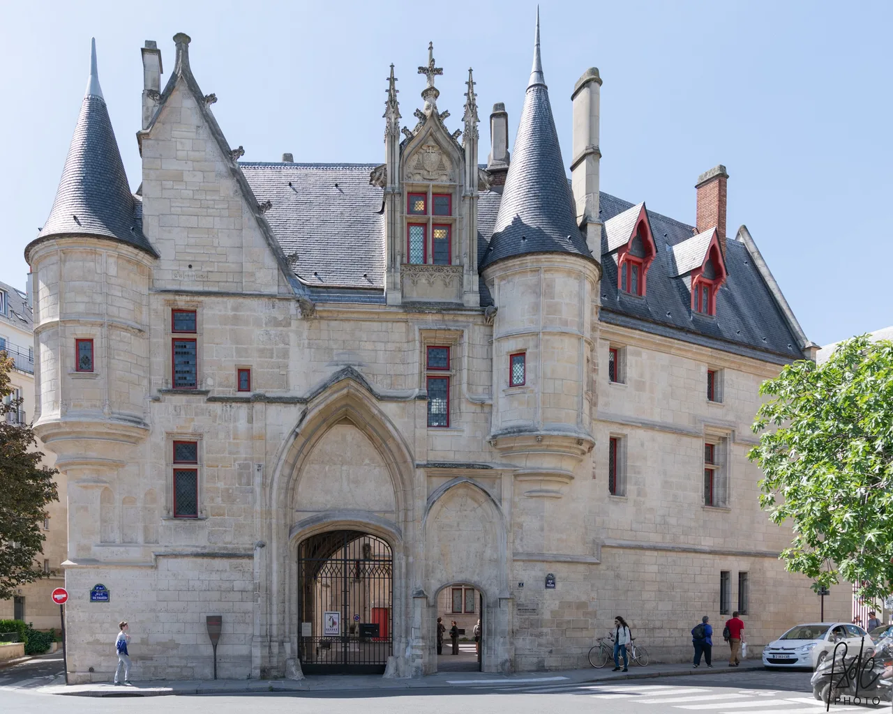 Bibliothèque Forney