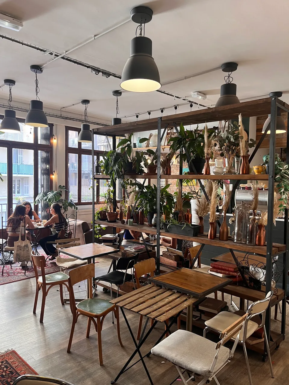 7VB Café