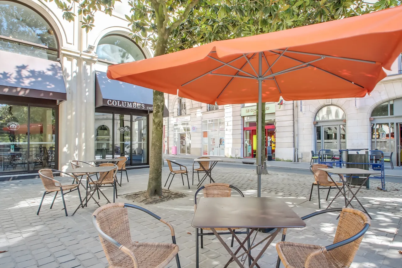 Columbus Café Place Royale