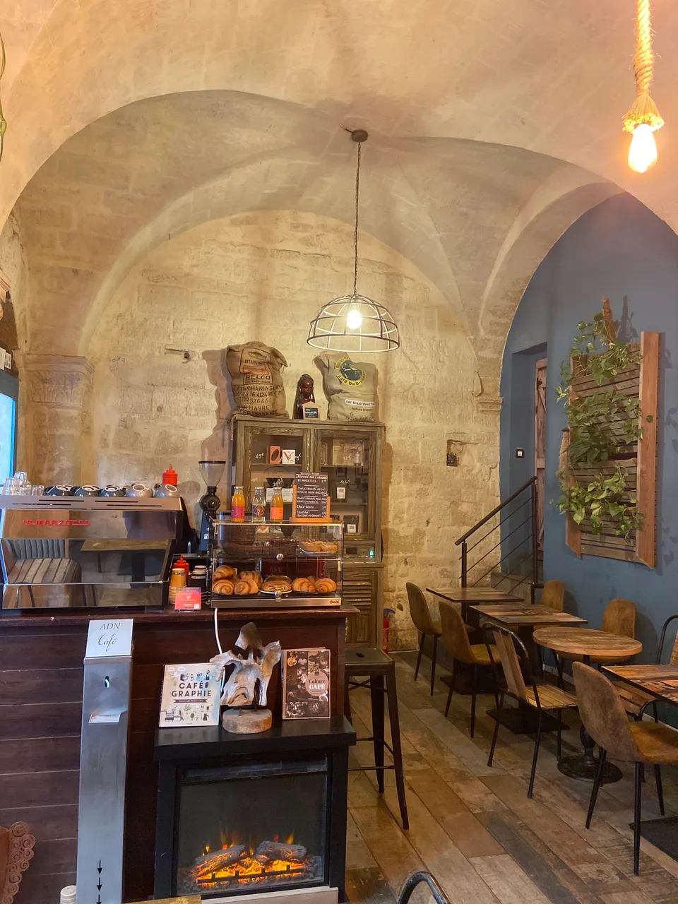 ADN Café