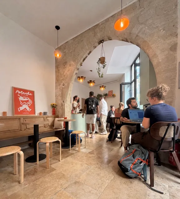 POLANKA Coffee Shop