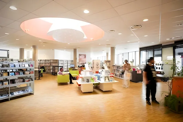 Bibliothèque du 7ème Jean Macé