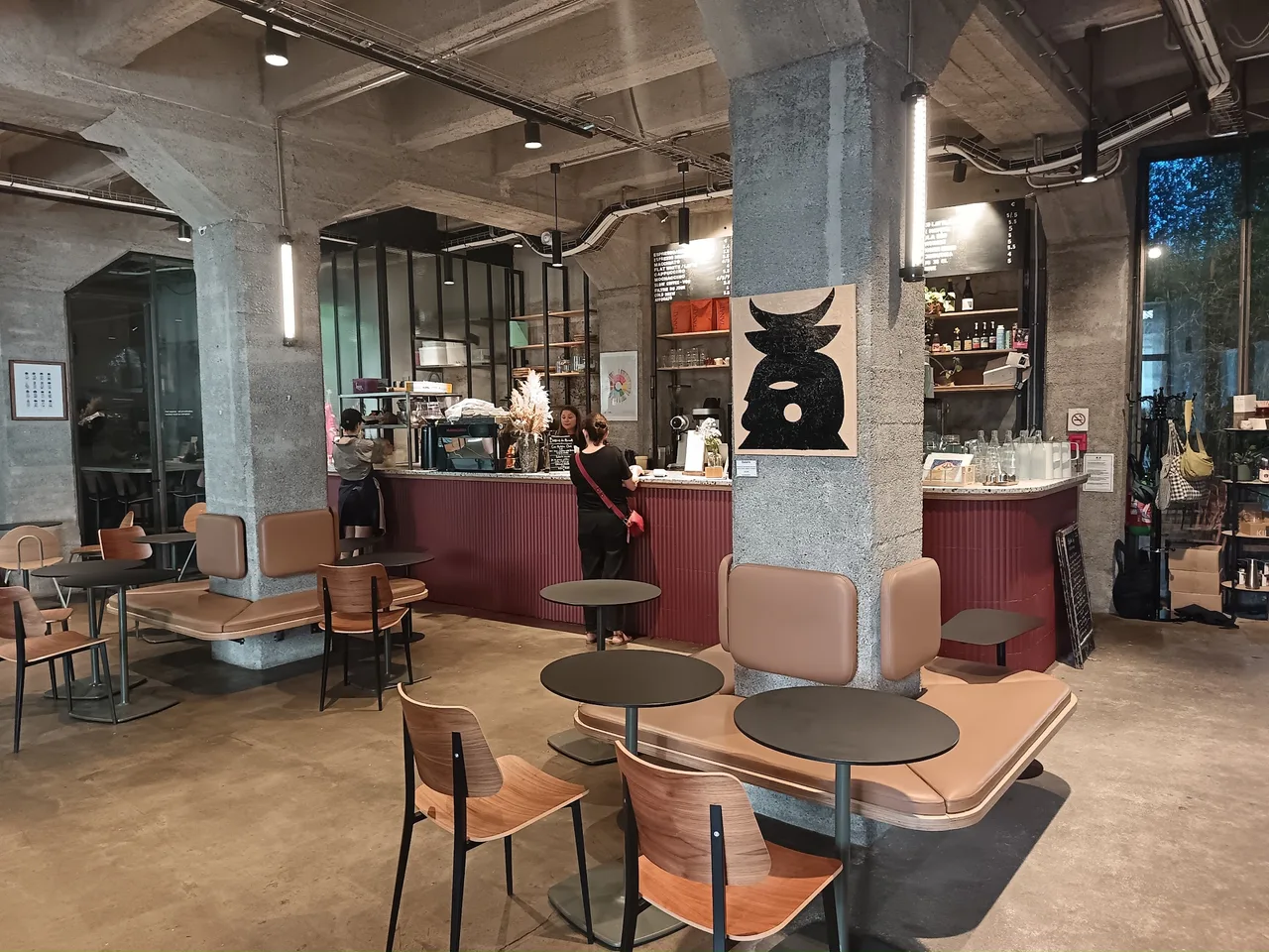 Madeleine Café